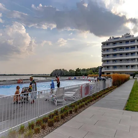 Luxurious With A Swimming Pool In Rogow Apartment