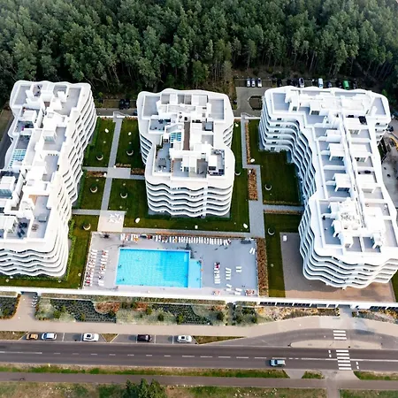 Luxurious With A Swimming Pool In Rogow Apartment Rogowo (Gryfice)